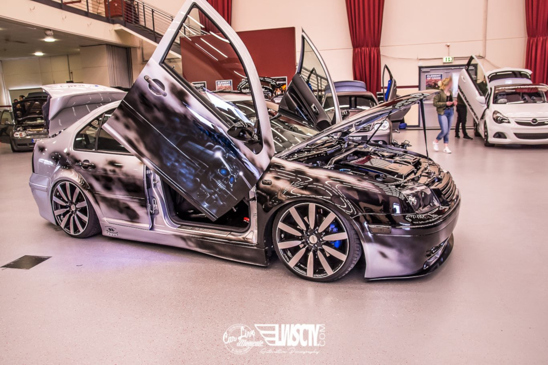 Airbrush Auto: Jetzt mit "neuen" Reaper auf der Haube 4 Airbrush Auto Airbrush Auto: Jetzt mit "neuen" Reaper auf der Haube 4 Airbrush Auto